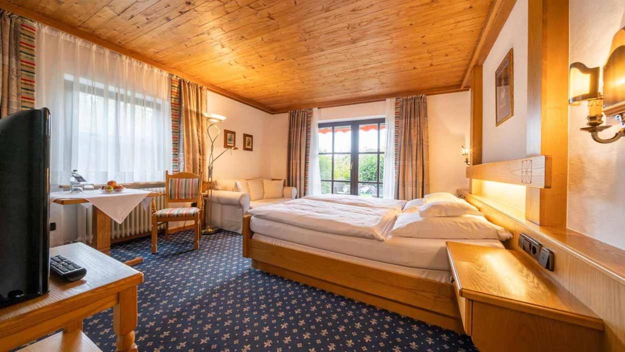 Hotel Alpina Hagnau Εξωτερικό φωτογραφία