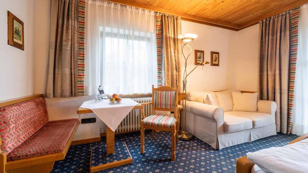 Hotel Alpina Hagnau Εξωτερικό φωτογραφία