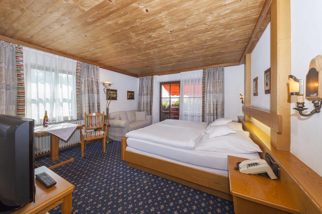Hotel Alpina Hagnau Εξωτερικό φωτογραφία