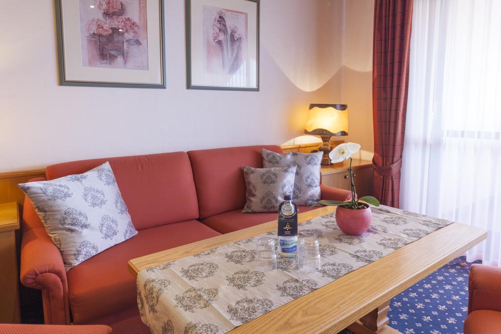 Hotel Alpina Hagnau Εξωτερικό φωτογραφία